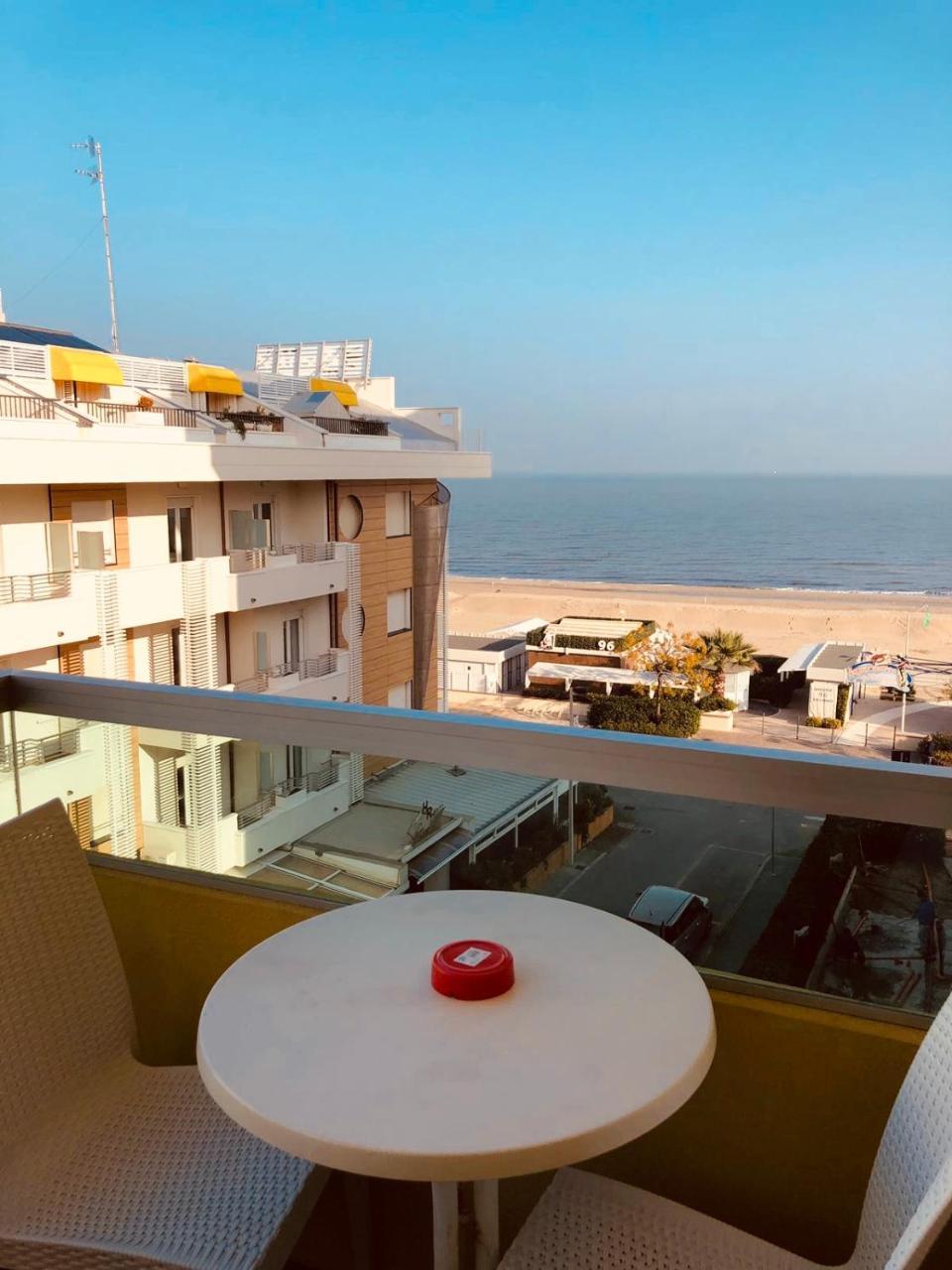 Hotel Montecarlo - Vista Mare Con Piscina & Area Fitness Hotel 3*