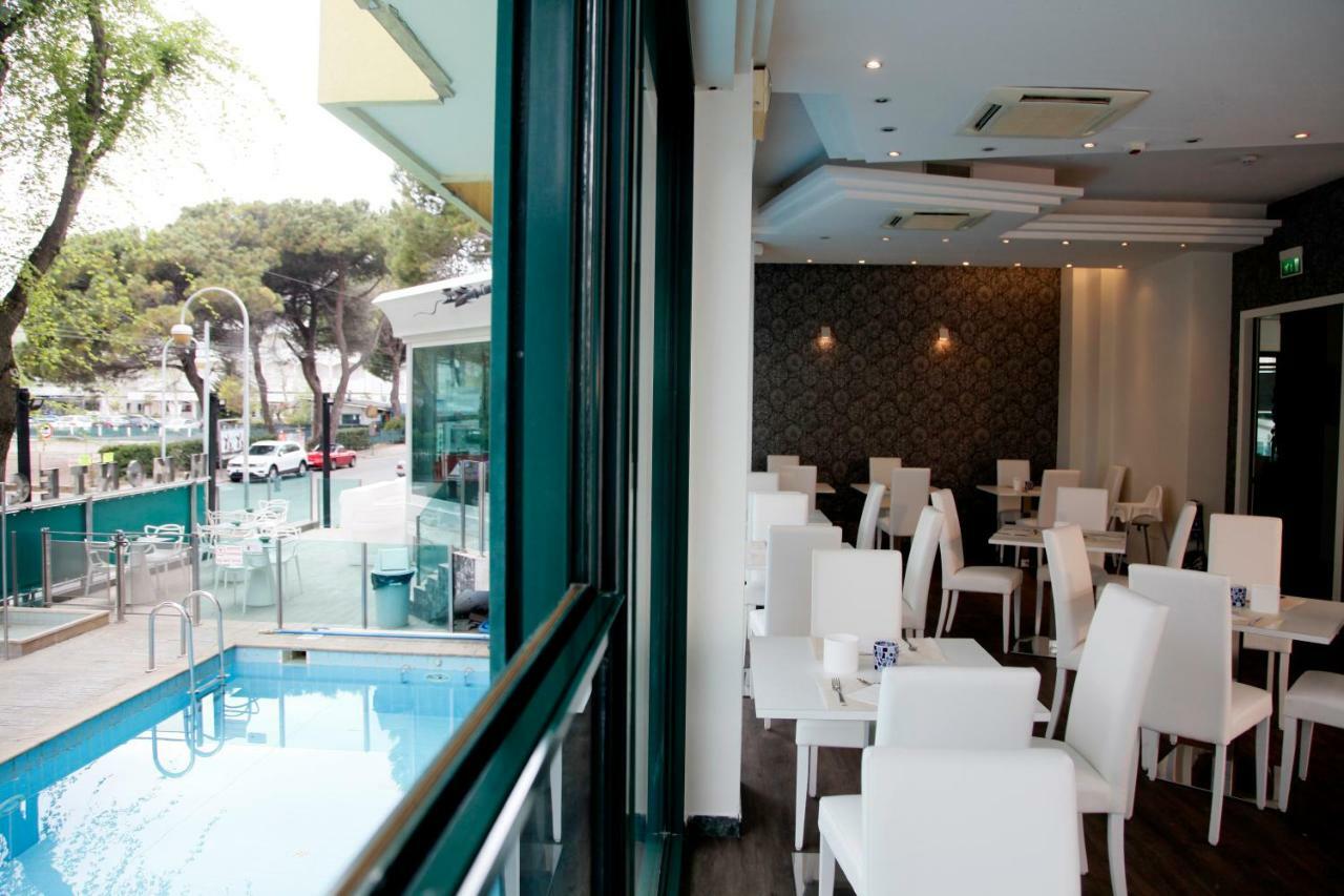 Hotel Montecarlo - Vista Mare Con Piscina & Area Fitness 3*