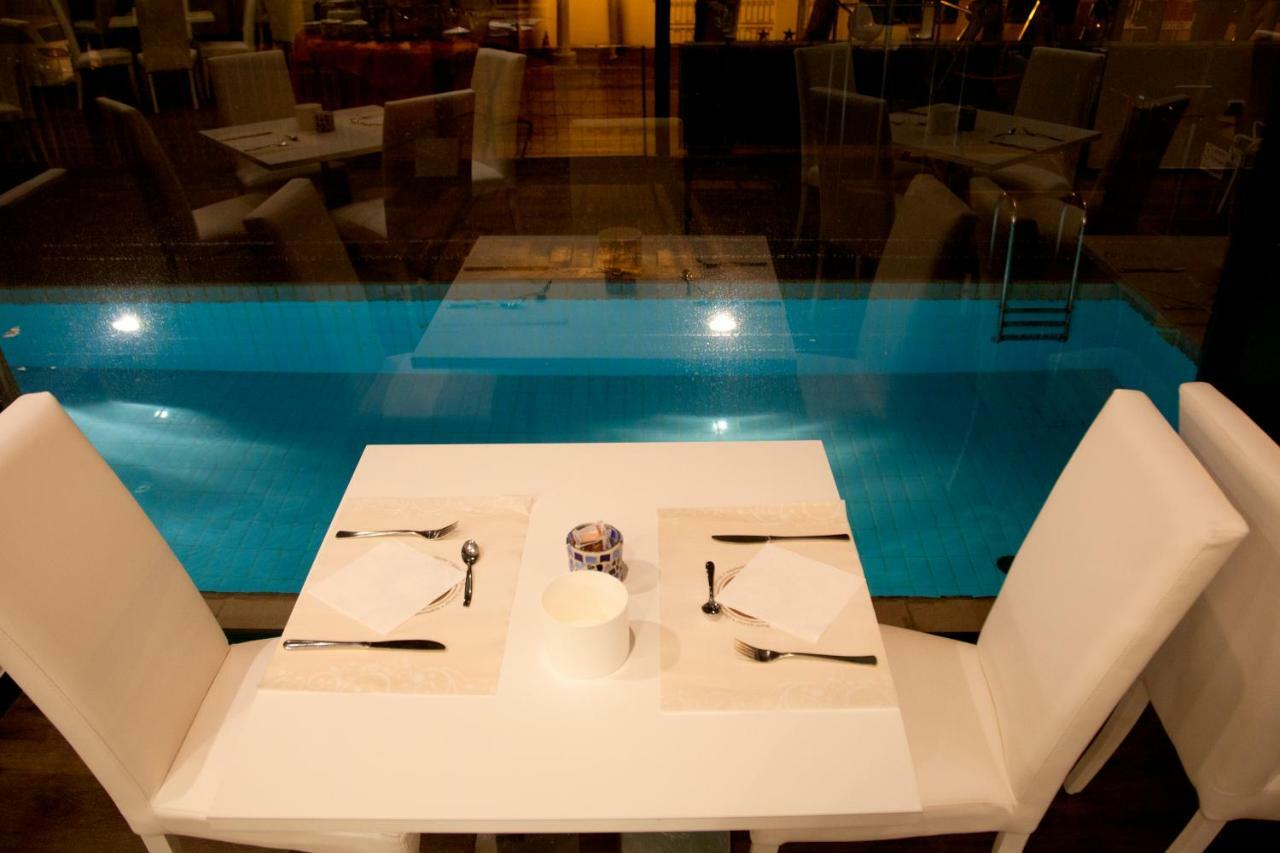 Hotel Montecarlo - Vista Mare Con Piscina & Area Fitness 3* Riccione