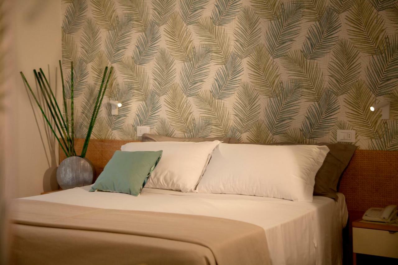 Hotel Montecarlo - Vista Mare Con Piscina & Area Fitness Hotel 3*
