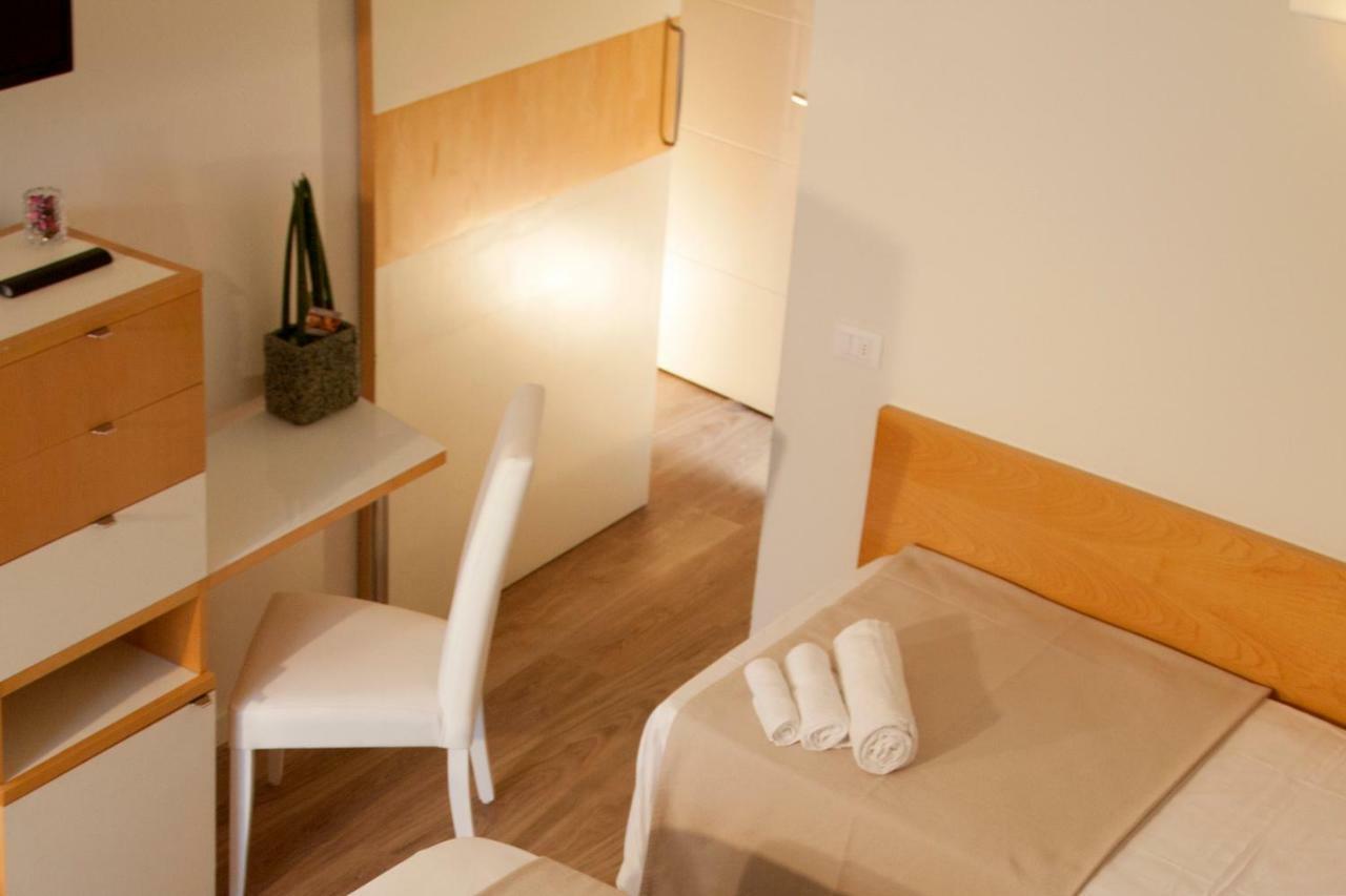 Hotel Hotel Montecarlo - Vista Mare Con Piscina & Area Fitness Riccione